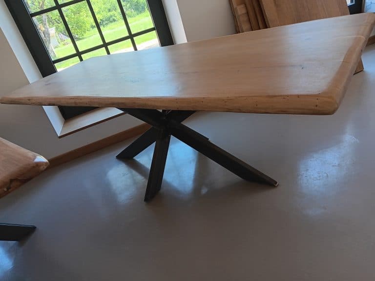 Table chêne edge